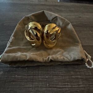 Kenneth Jay Lane Gold-Tone Statement Cuff